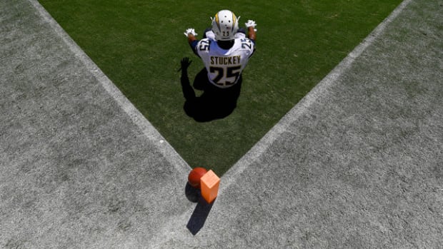 nfl-stuckey-mmqb-650-362.png